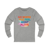 Gray long-sleeved crewneck T-shirt with colorful inspirational text for travel and adventure