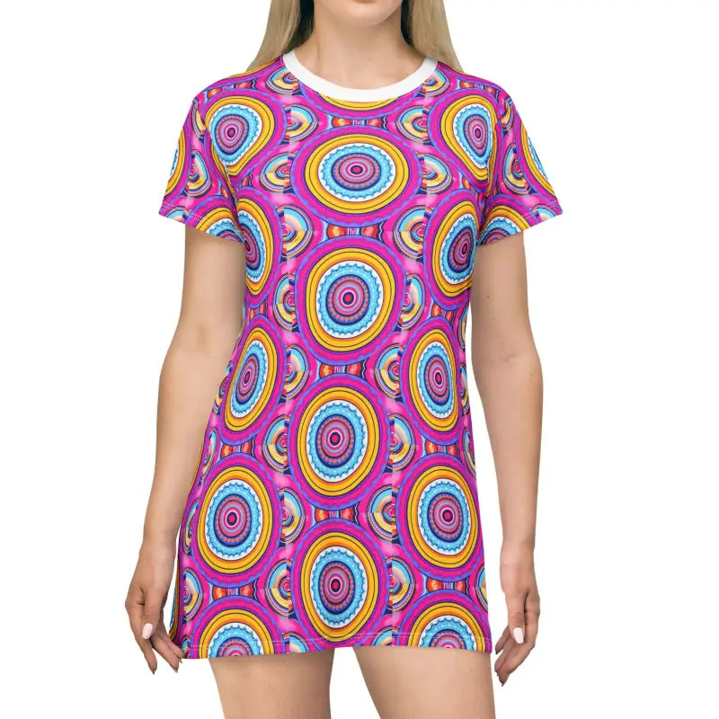 Colorful patterned t-shirt dress showcasing vibrant summer fashion in Boho style