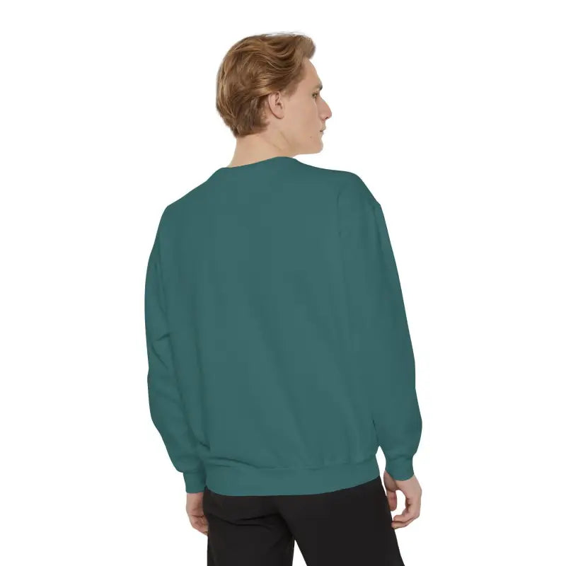 Golden Retriever Graphic Sweatshirt for Dog Lovers Cozy Wear - Ocean State Styles