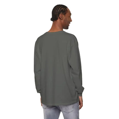 Gray long-sleeved shirt from the Minimalist Sail Away collection for effortless style