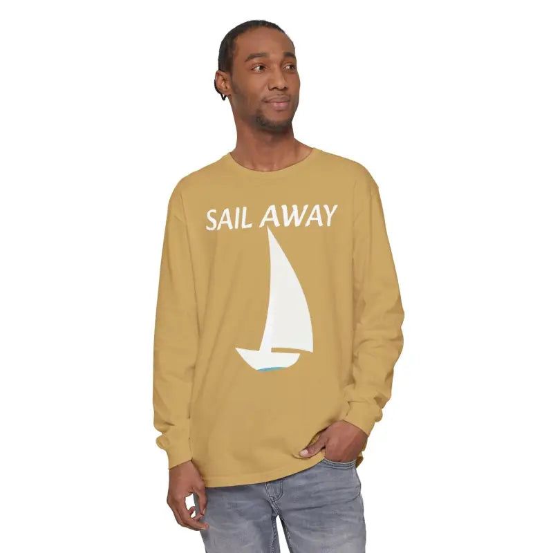 Long-sleeved shirt featuring a minimalist sailboat design for nautical enthusiasts