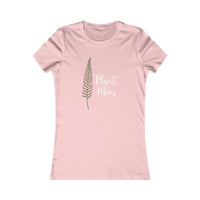 Plant Mom T Shirt with Fern Design for Nature Lovers Chic Tee - Ocean State Styles