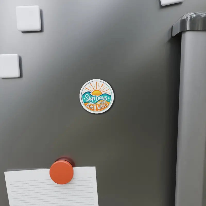 Circular beach sticker with sun and waves design, featuring round magnet for decoration